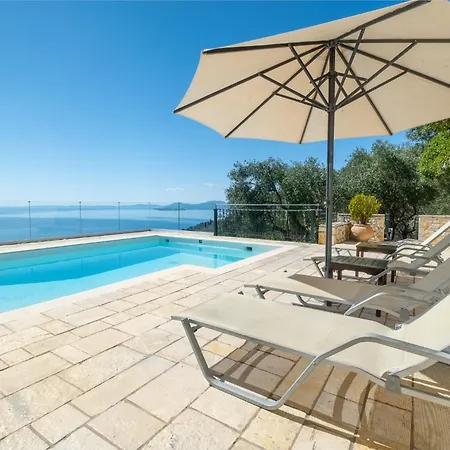 Lookout - Family Friendly - Views Above Kalami Villa